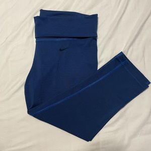 Nike cropped workout pants
